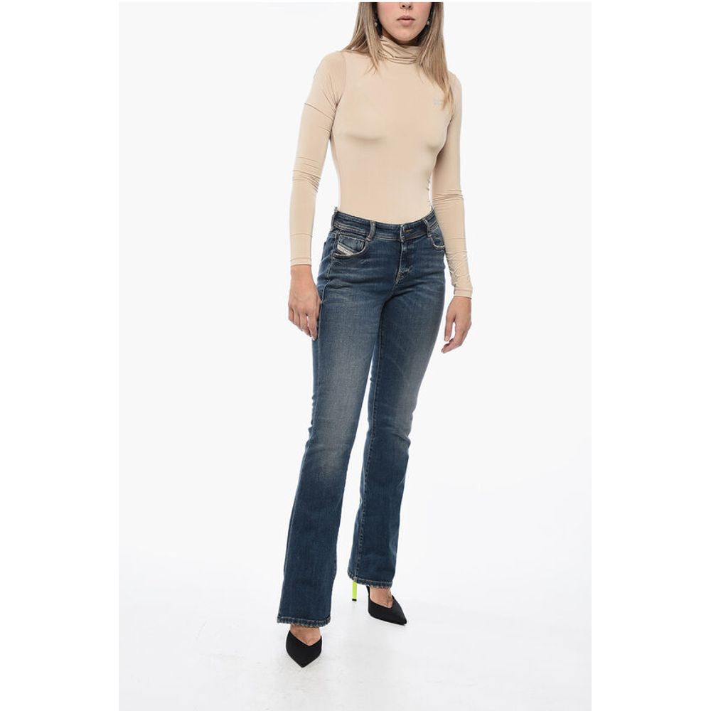 Diesel Low-waisted D-EBBEY Flared Denims L.32